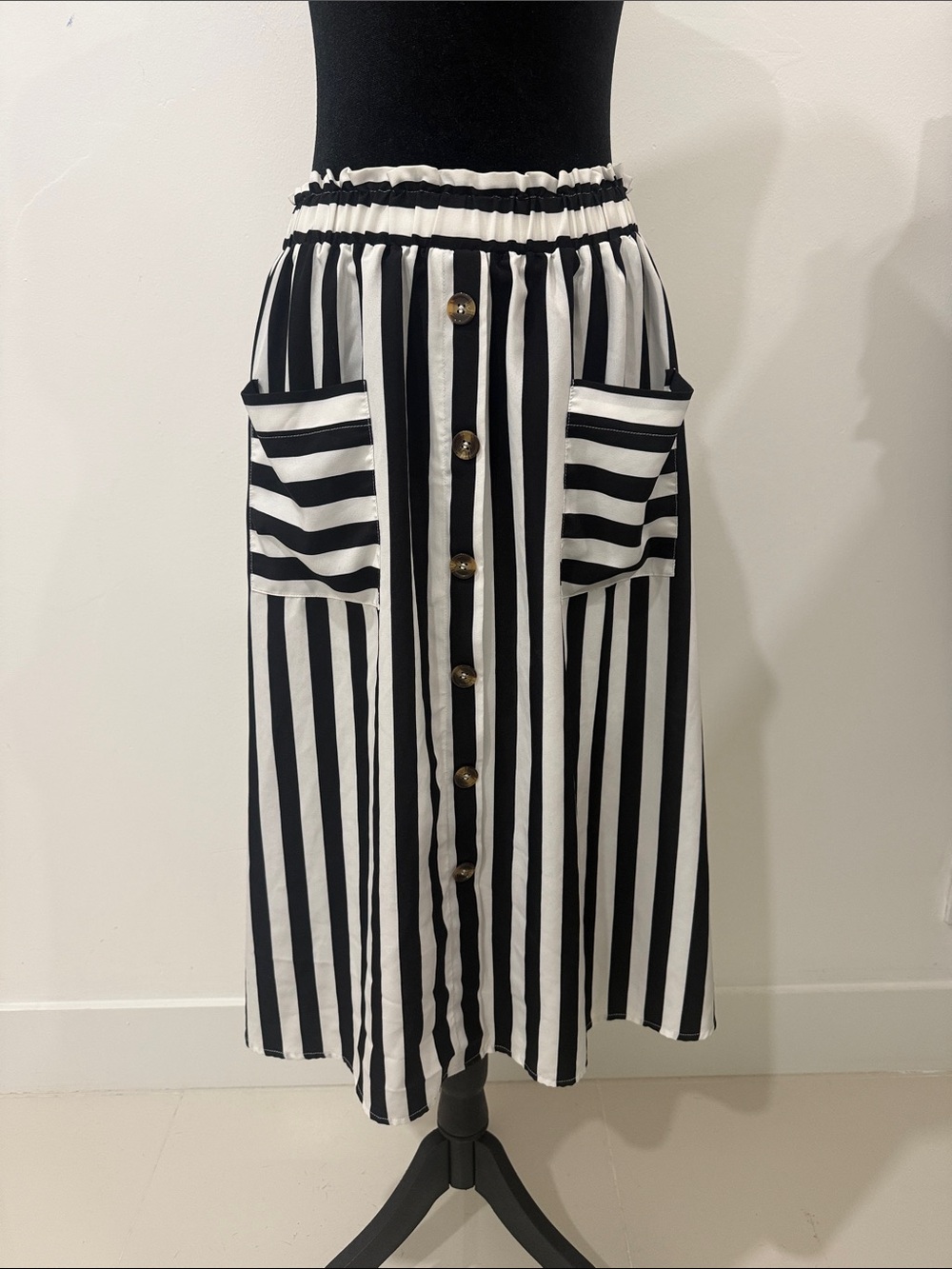 Black & White Striped Button-Front Midi Skirt